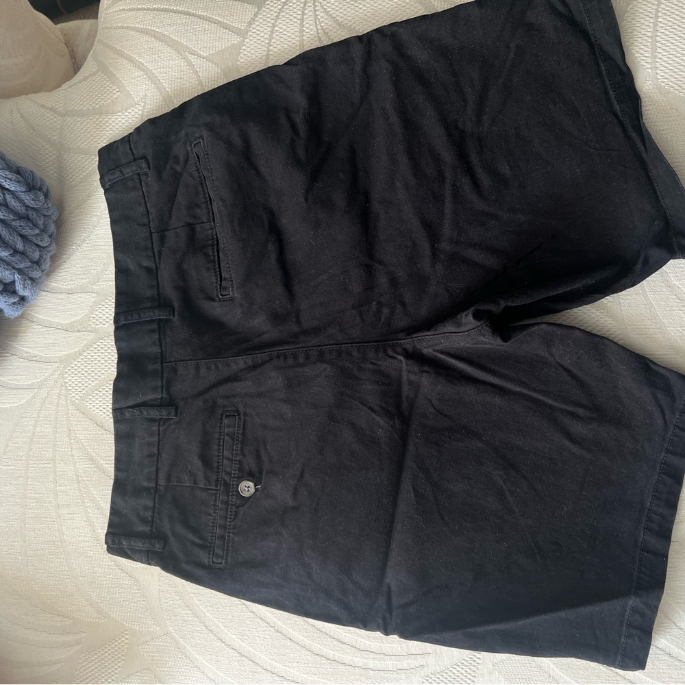 Old Navy Men's Dark Shorts - Picture 2 of 4